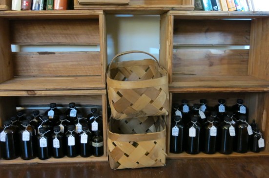 phyllis light herb donation